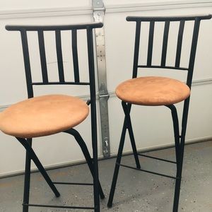 Two nice chairs 😚